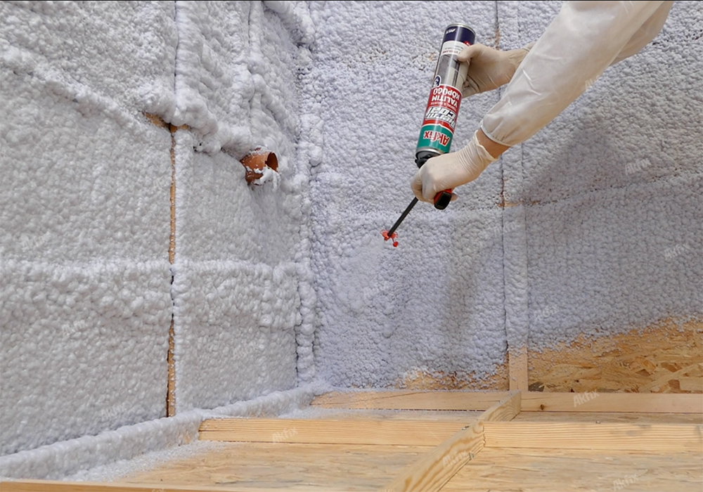 Thermcoat Thermal & Acoustic Insulation Pu Spray Foam (Gun Use) - Akfix